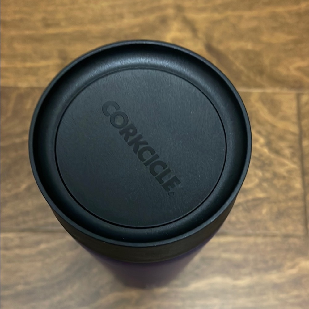 New, Corkcicle Purple Irredescent Commuter Mug - Picture 4 of 5
